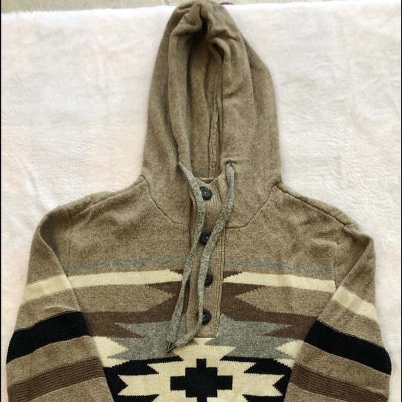 American Eagle Outfitters Pullover Sweater - Picture 1 of 6